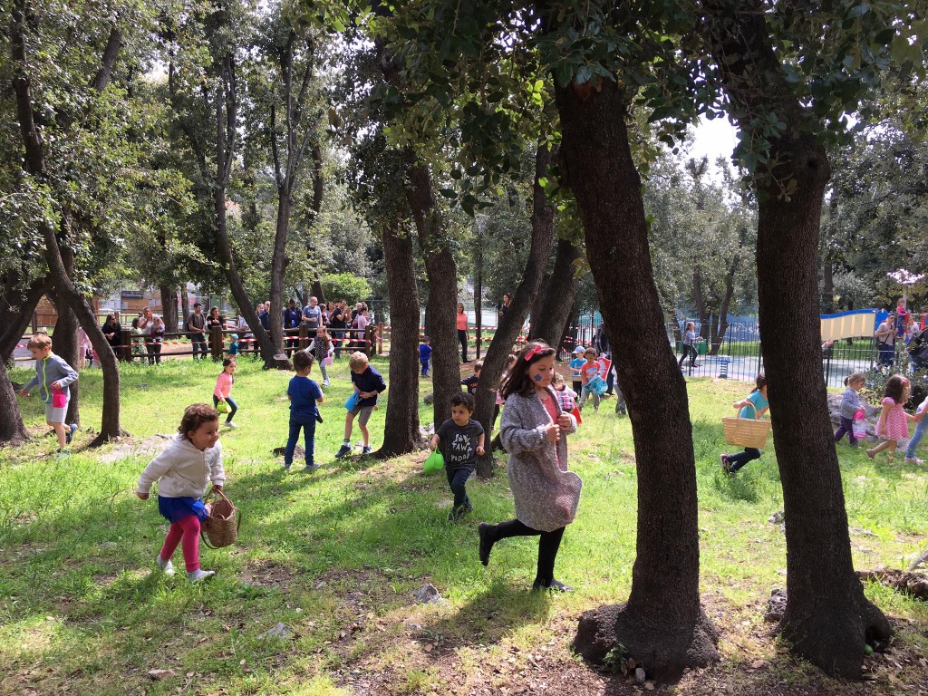Chasse aux œufs organisée par le comité des fêtes de Saint Jacques 03