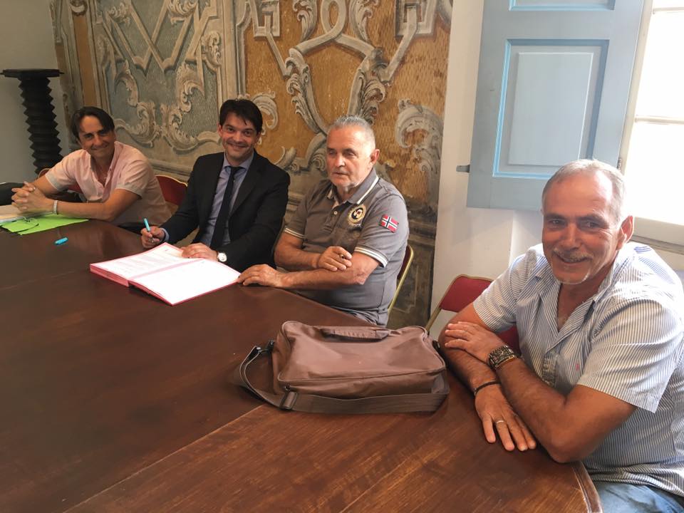 Signatures de conventions triennales avec les clubs sportifs grassois 01