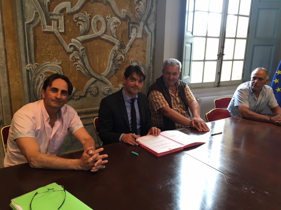 Signatures de conventions triennales avec les clubs sportifs grassois 02