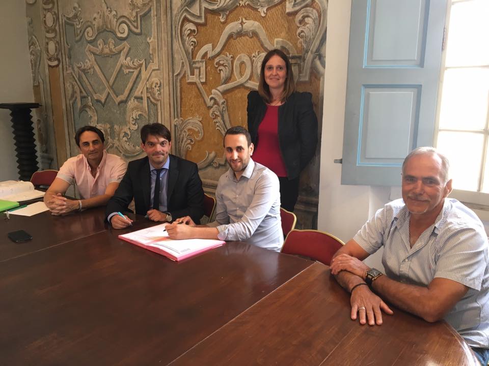 Signatures de conventions triennales avec les clubs sportifs grassois 04