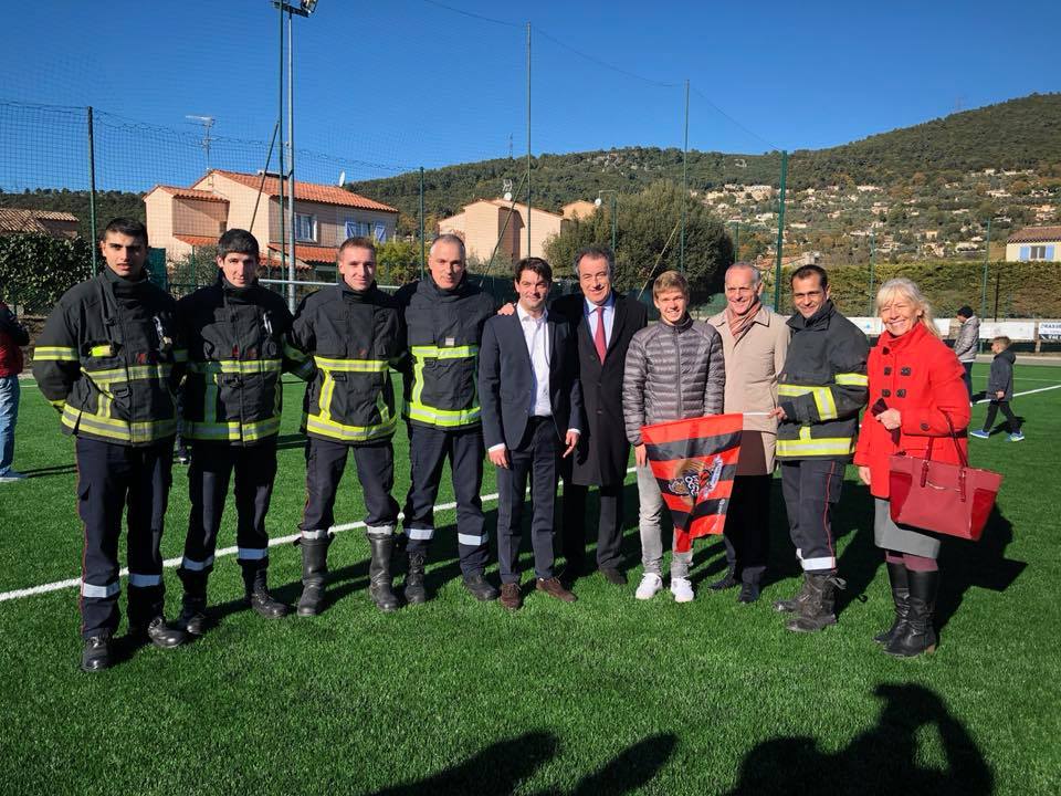 Inauguration du nouveau gazon synthetique au Tignet 05