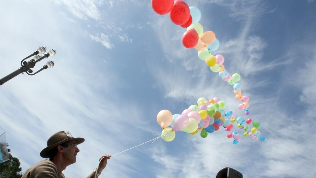 Les lâchers de ballon, c'est terminé dans les Alpes-Maritimes. / © Valéry Hache / AFP